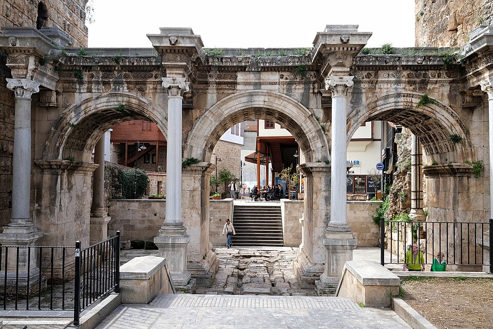 Hadrian's Gate 4
