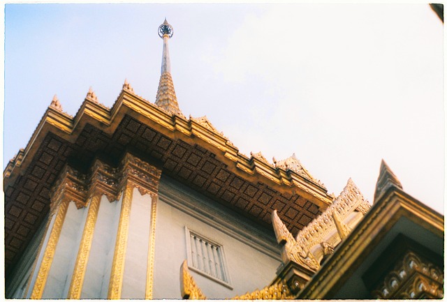 Wat Traimit